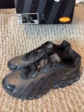 NIB Nike Women’s Air Max DN8 size 9 Men’s 7.5